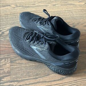 listing-status-banner